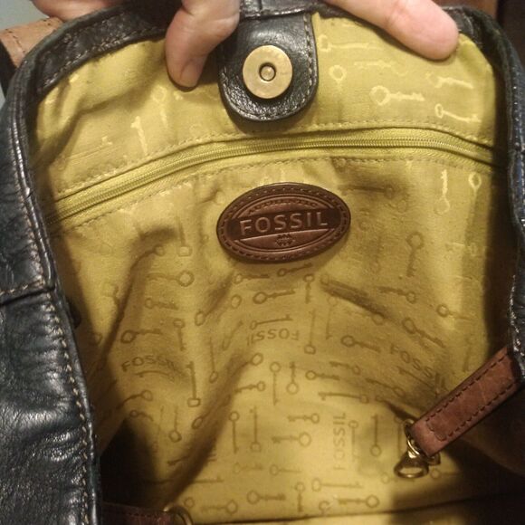 Fossil Black and Brown Pebble Leather Women's Tote Shoulder Bag - Picture 10 of 16